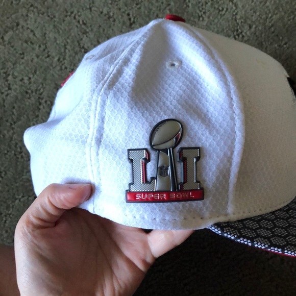 💚 SOLD 💚New Era Falcons Super Bowl LI White Snapback - Picture 2 of 7